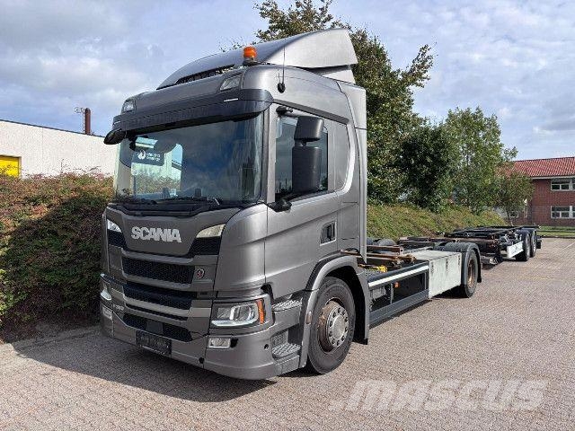 Scania P 360 B4x2NB - BDF swap body chassis with fold-awa 集装箱叉车