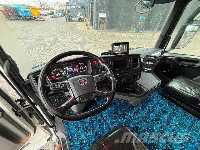 Scania R 500 B8x4*4NB Vacuum Cleaner شاحنات ذات صهاريج