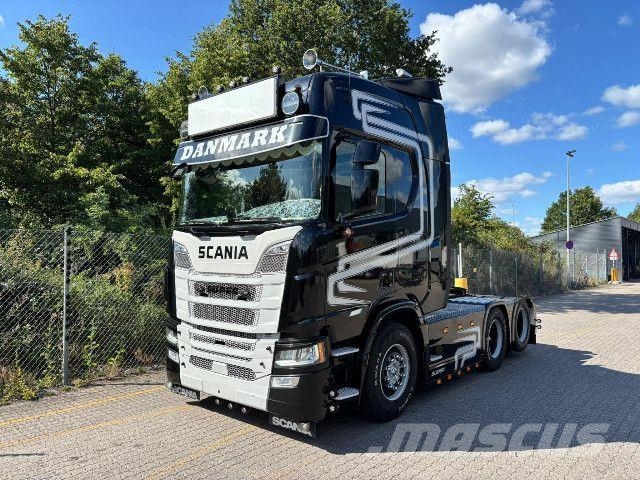 Scania R 560 A6x2NB 트랙터 유닛