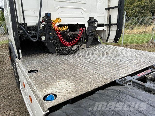 Scania R 560 A6x2NB - 2 streng hydraulik Prime Movers