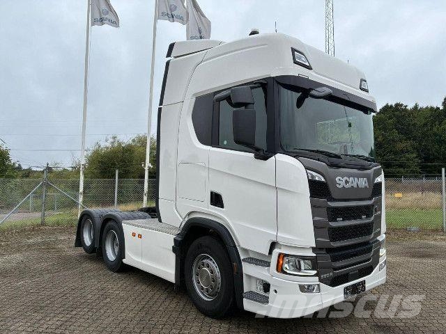 Scania R 560 A6x2NB - 2 streng hydraulik Prime Movers