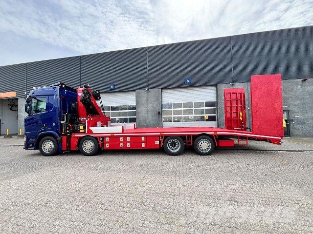 Scania R 590 B8x2*6NB Crane + machine transporter body wi Вантажівки / спеціальні