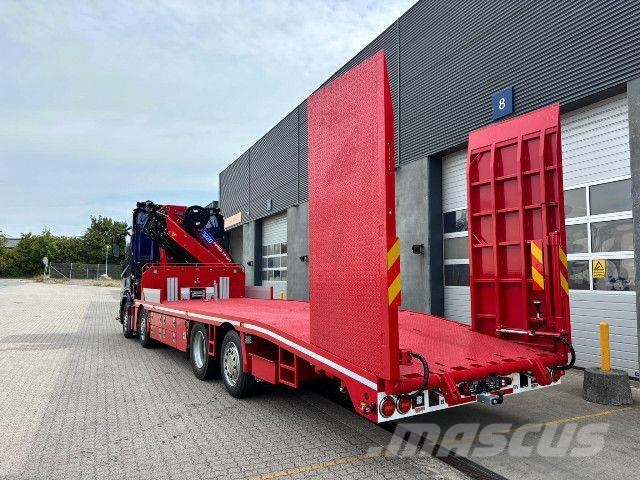 Scania R 590 B8x2*6NB Crane + machine transporter body wi Вантажівки / спеціальні