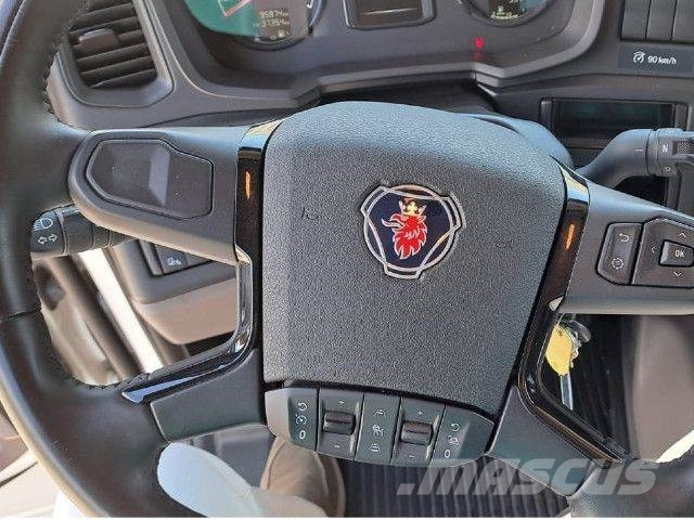 Scania R 500 A4x2NA Trekkers