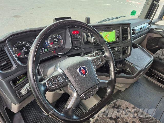 Scania R 500 A4x2NA Trekkers