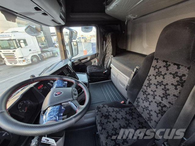 Scania R 500 A4x2NB Trekkers