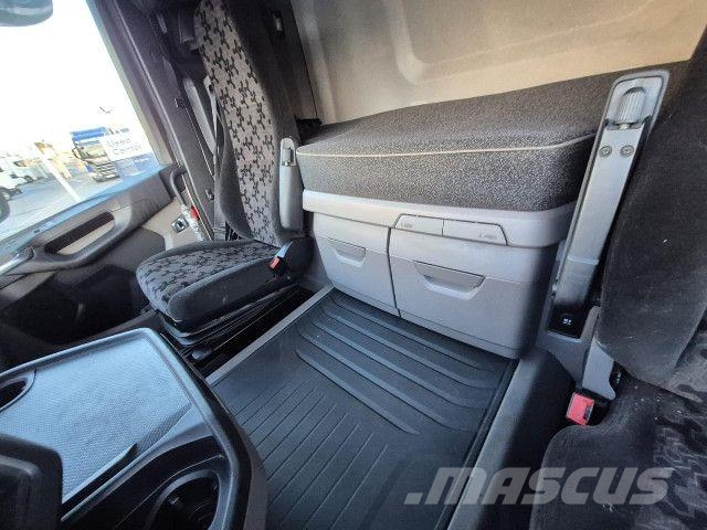 Scania R 500 A4x2NB Trekkers