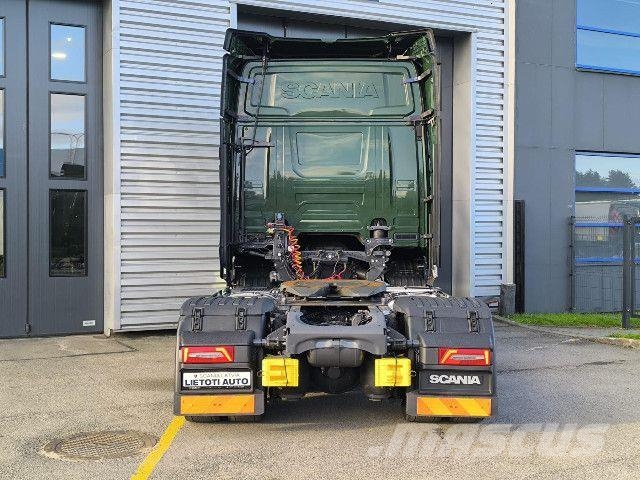 Scania R 460 A4x2LB Vetopöytäautot