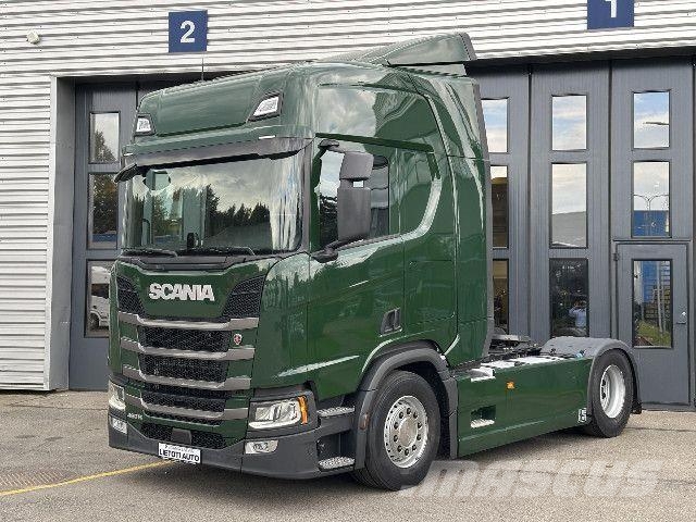 Scania R 460 A4x2LB Vetopöytäautot