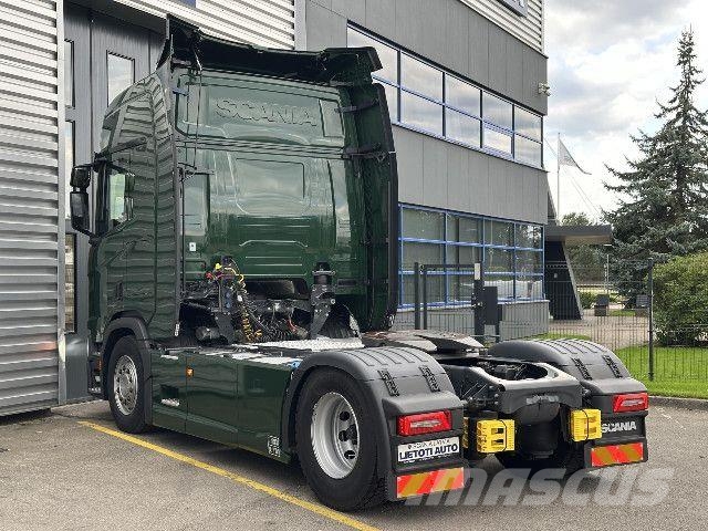 Scania R 460 A4x2LB Vetopöytäautot