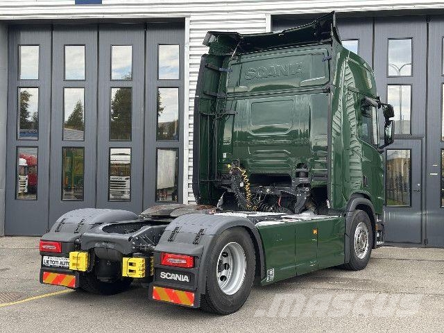 Scania R 460 A4x2LB Vetopöytäautot