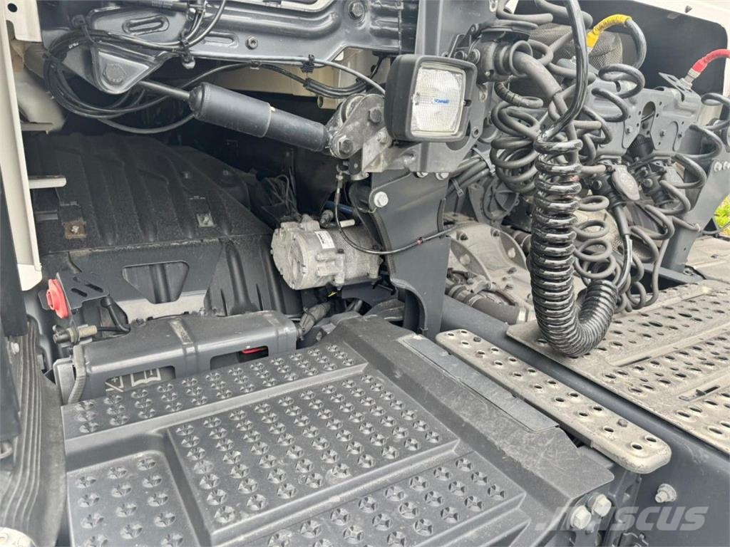 Scania R 460 A4x2NA Trekkers