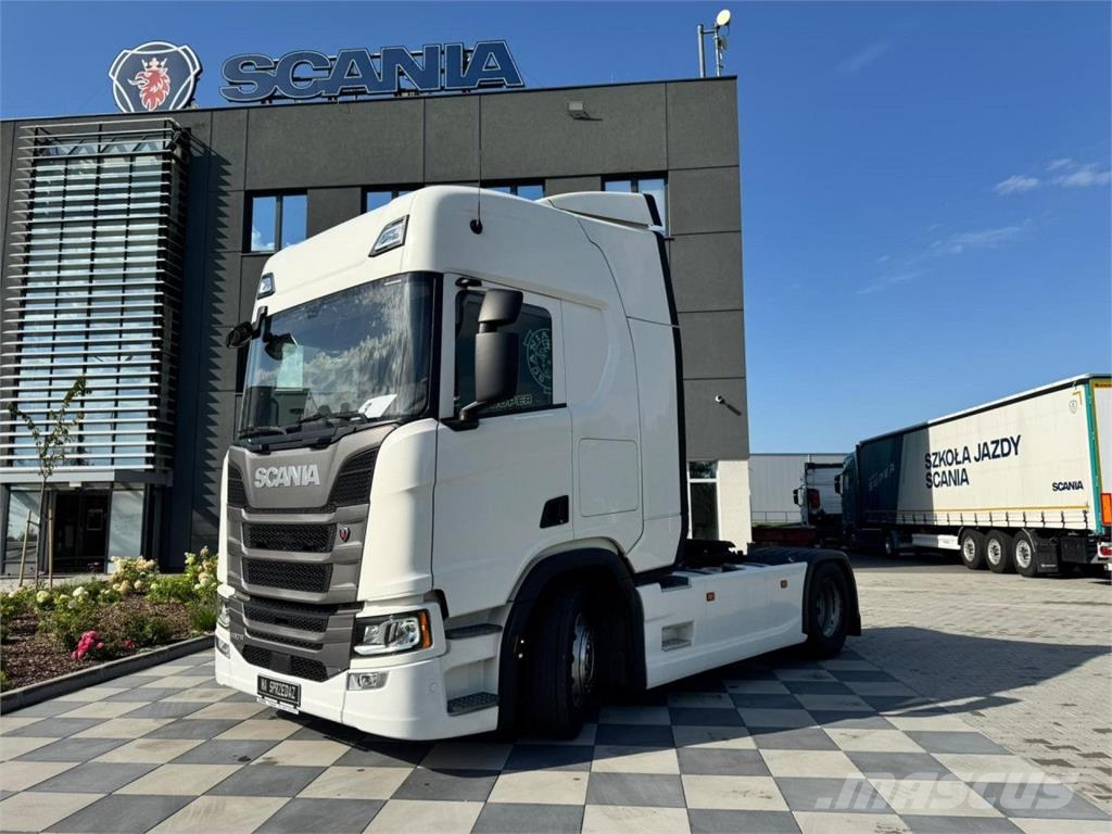 Scania R 460 A4x2NA Trekkers