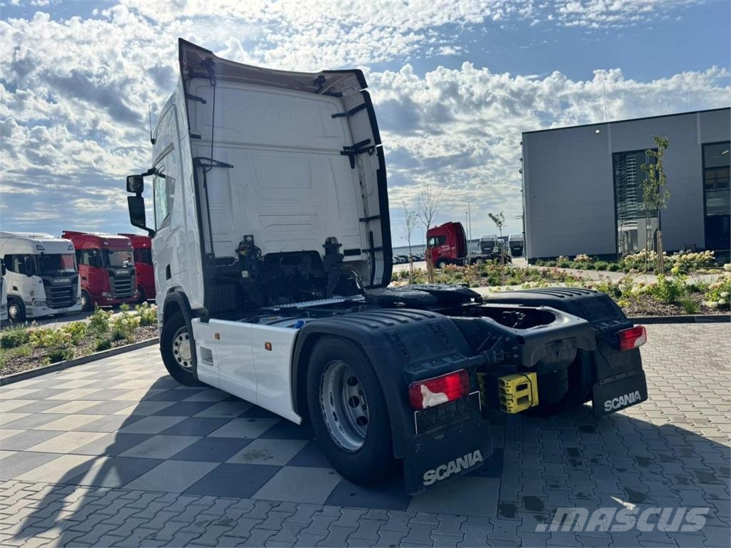 Scania R 460 A4x2NA Trekkers