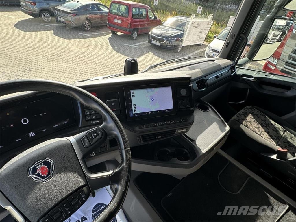Scania R 460 A4x2NA Vlačilci