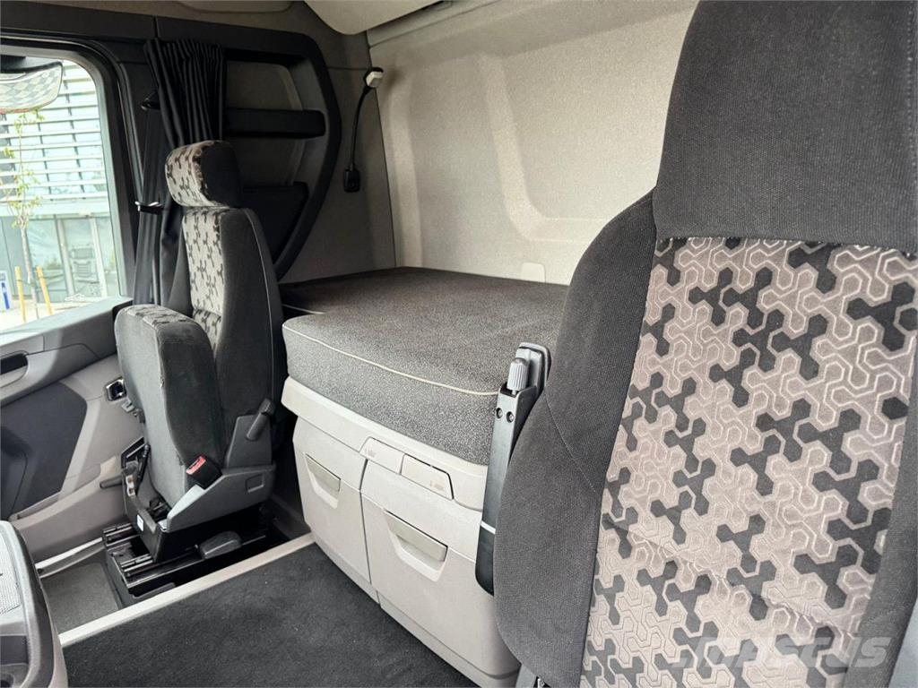 Scania R 460 A4x2NA Klimatyzacja Postojowa Fabryczna Motrici e Trattori Stradali