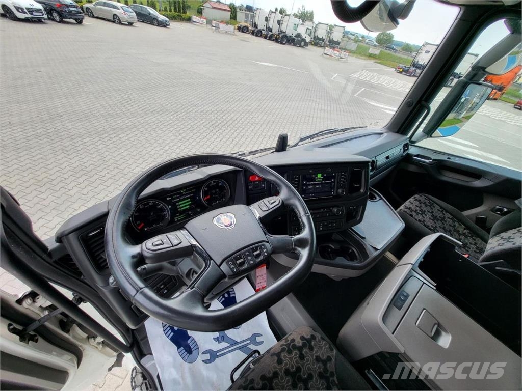Scania R460A4x2EB Mega Naudoti vilkikai
