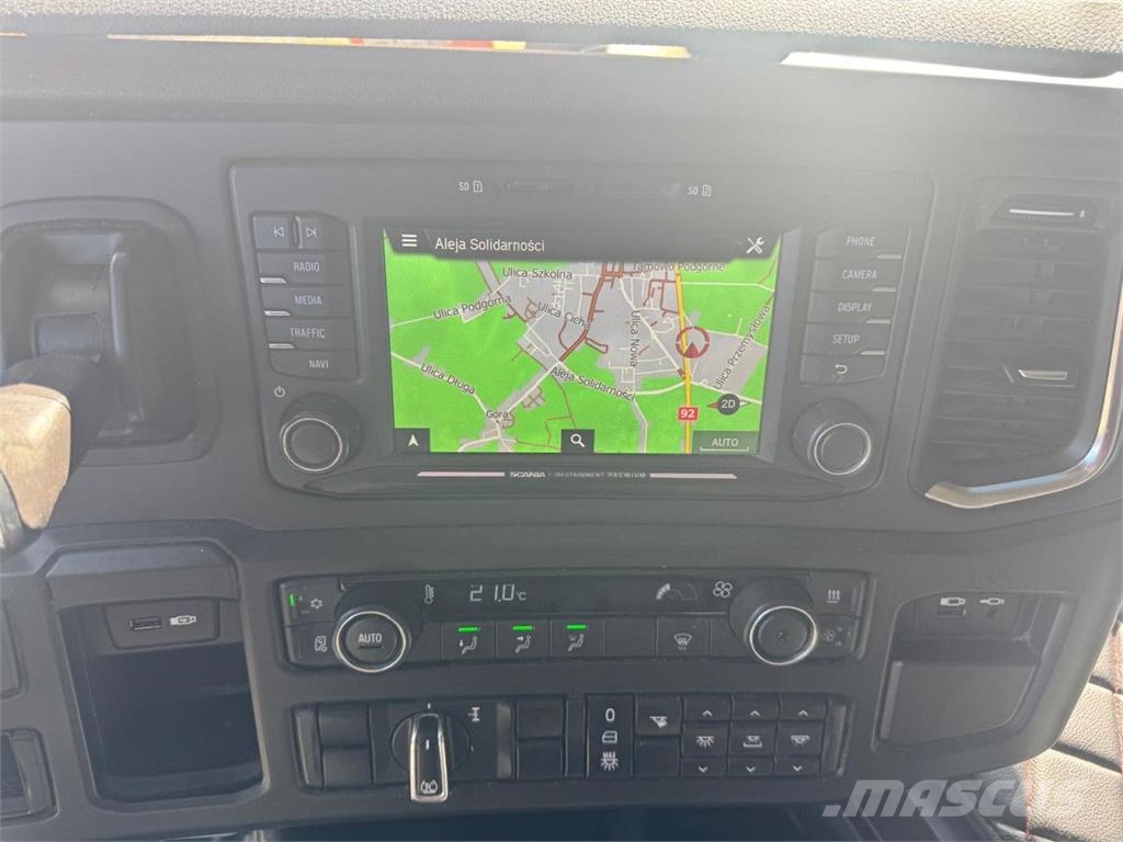 Scania S 450 A4x2EB Trekkers