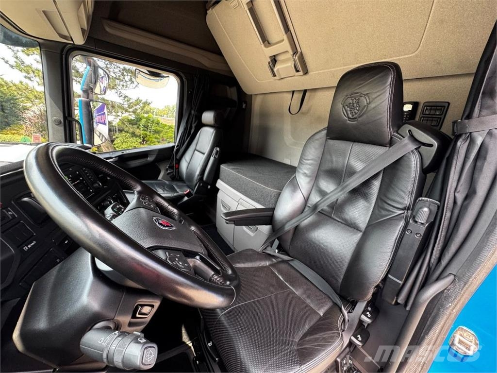 Scania S 460 A4x2NA Τράκτορες