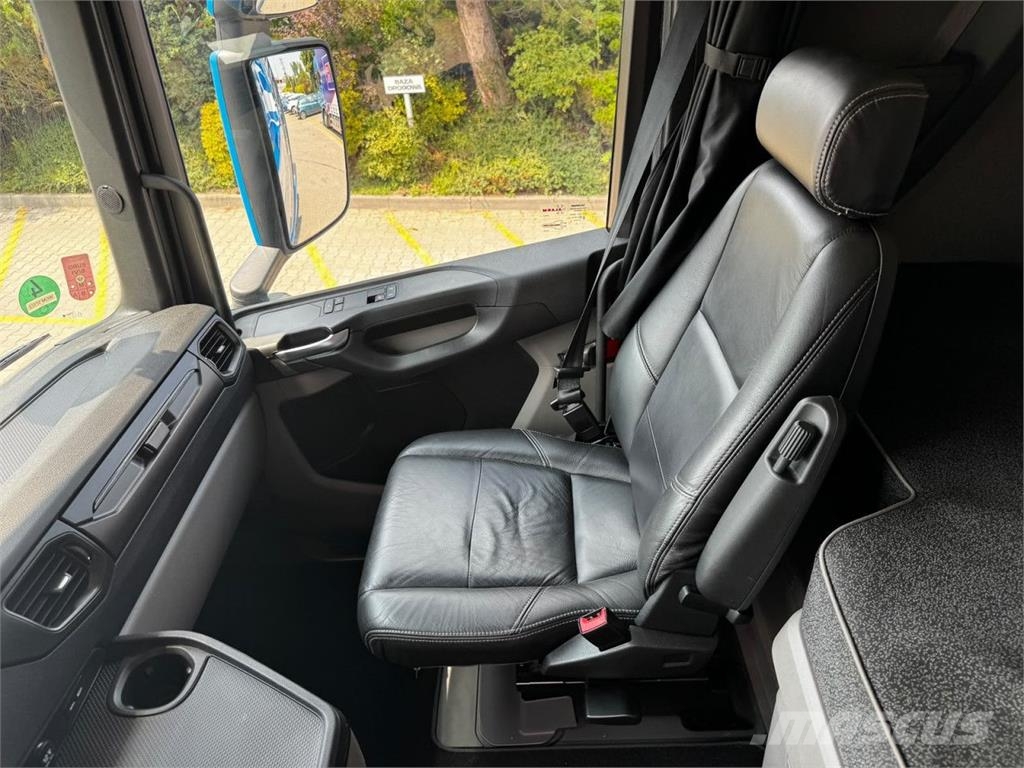 Scania S 460 A4x2NA Τράκτορες