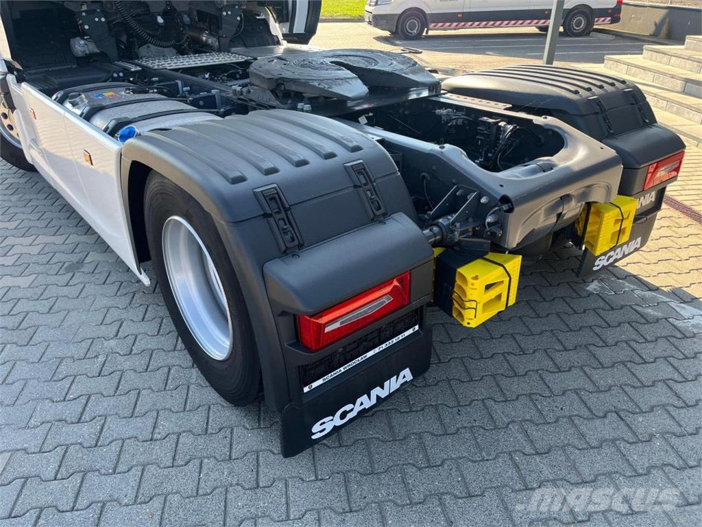 Scania S 500 A4x2NA Trekkers