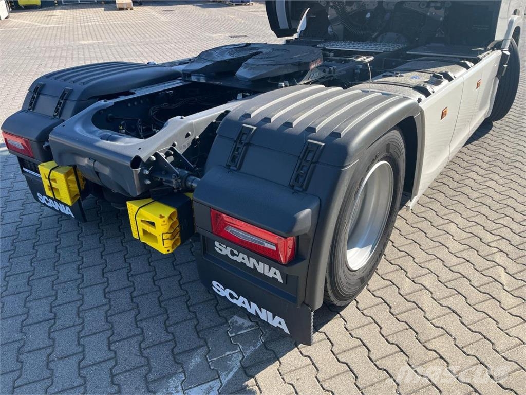 Scania S 500 A4x2NA Trekkers