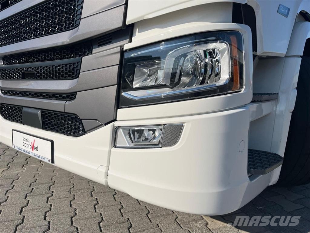 Scania S 500 A4x2NA Trekkers