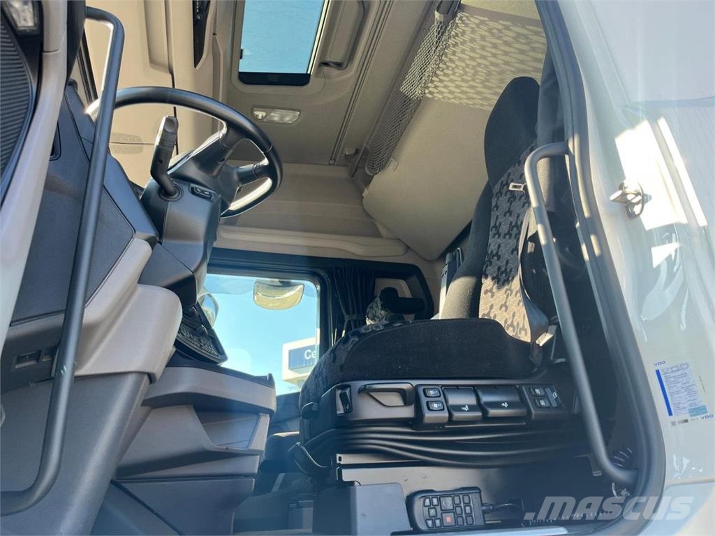 Scania S 500 A4x2NA Zawieszenie tył 4 poduszki Klimatyza Седельные тягачи