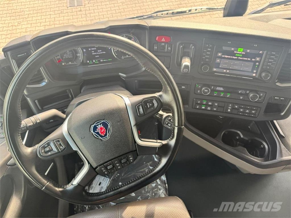 Scania S500 A4X2NA Standard Nowe opony tył Влекачи
