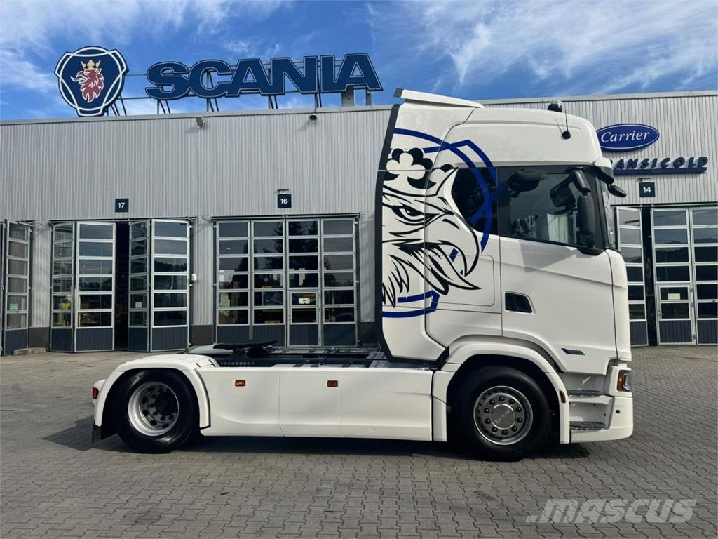 Scania S500 A4X2NA Standard Nowe opony tył Влекачи