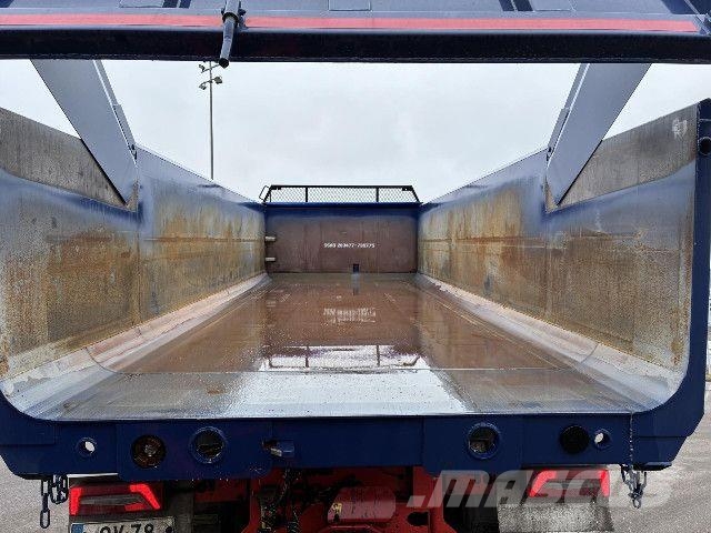 Scania G 560 B8x4*4NB + Perävaunu Kallurid