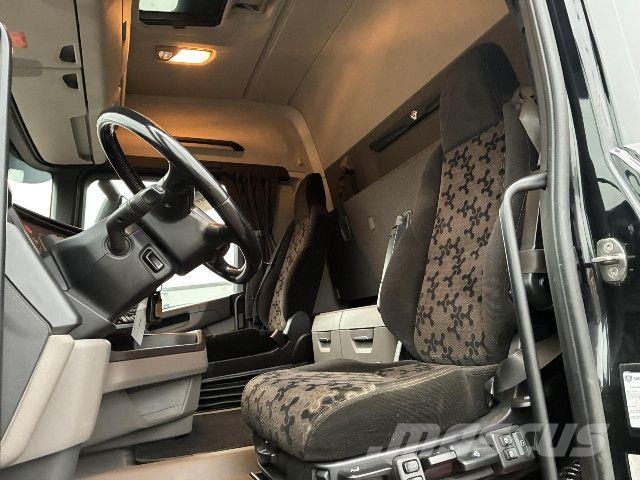 Scania R 520 B10x4*6NB Anders