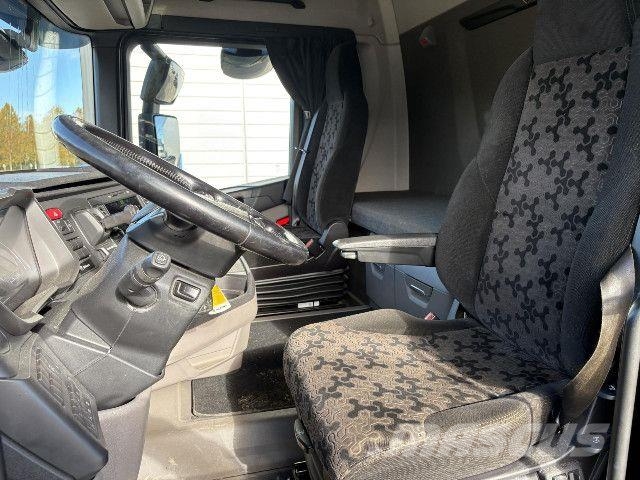 Scania R 520 B10x4*6NB Andre lastebiler