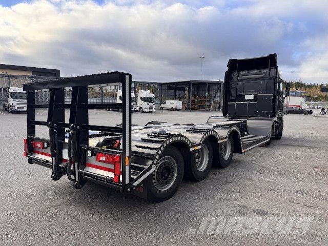 Scania R 560 B10x4*6NB Autre camion