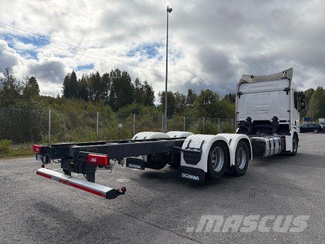 Scania R 560 B6x4NB Kuorma-autoalustat