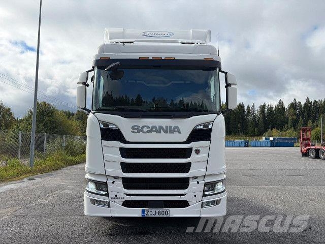 Scania R 560 B6x4NB Kuorma-autoalustat