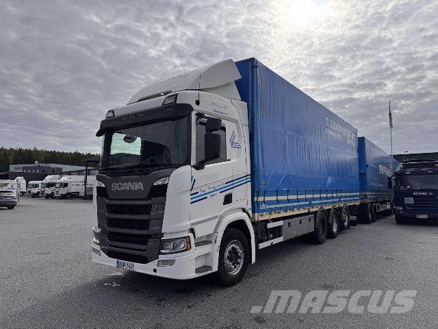 Scania R 560 B8x4*4NA Шасі з кабіною