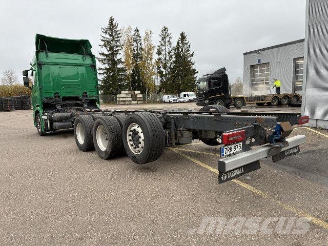 Scania R 560 B8x4*4NB Chassis Cab trucks