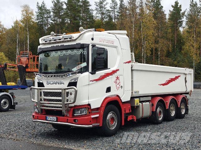 Scania R 590 B8x4/4NZ Tipper trucks