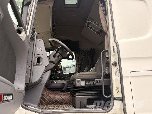 Scania R 620 LA6x4HSA Tegljači