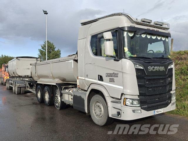 Scania R 650 B8x4/4NZ ダンプ