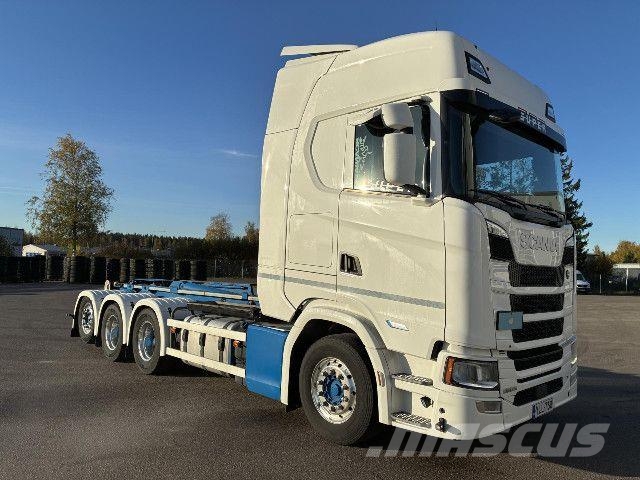 Scania S 560 B8x4*4NB Kuorma-autoalustat