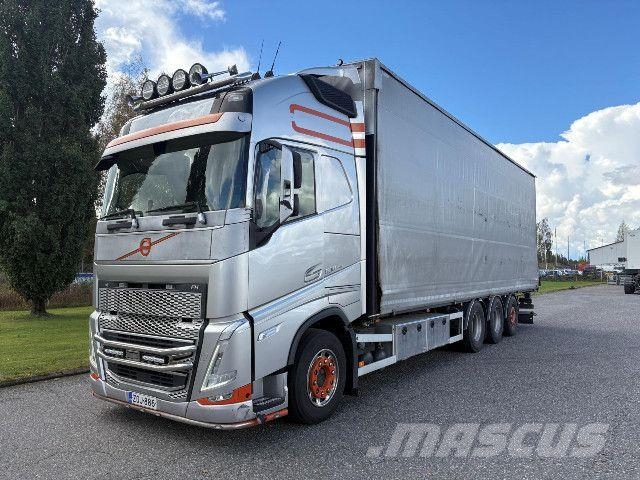 Volvo FH 13 8x4*4 커튼사이더 트럭
