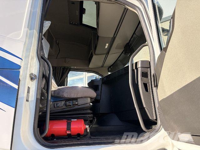 Volvo FH 540 8X4*4 Chassis Cab trucks