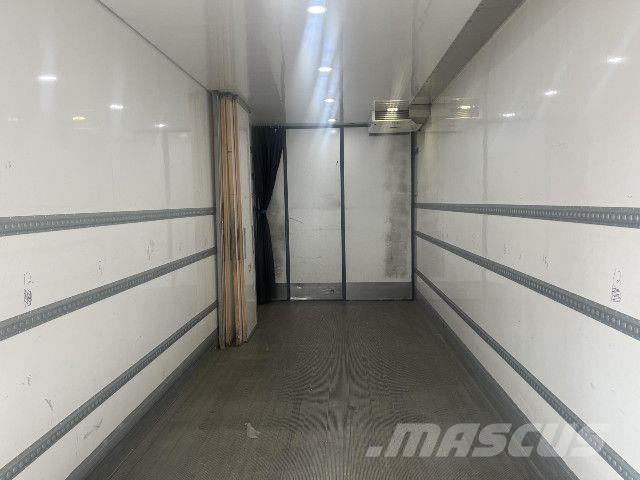 Volvo FH500 6x2*4 Kühlkoffer