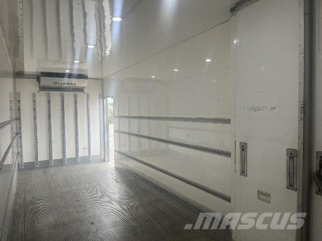 Volvo FH500 6x2*4 Kühlkoffer