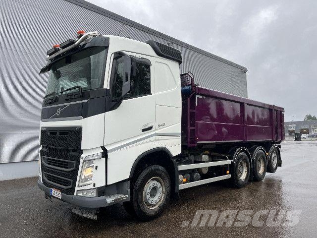 Volvo FH540 8x4*4 Самосвал