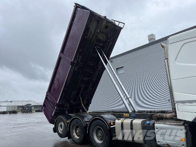 Volvo FH540 8x4*4 Самосвал