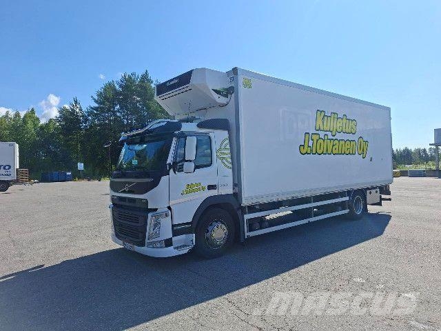Volvo FM 42 شاحنات بدرجة حرارة قابلة للضبط