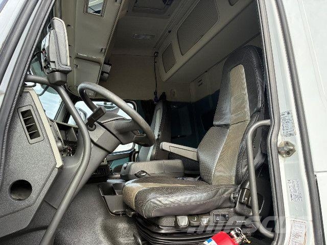 Volvo FM 460 6x2*4 Chłodnie samochodowe